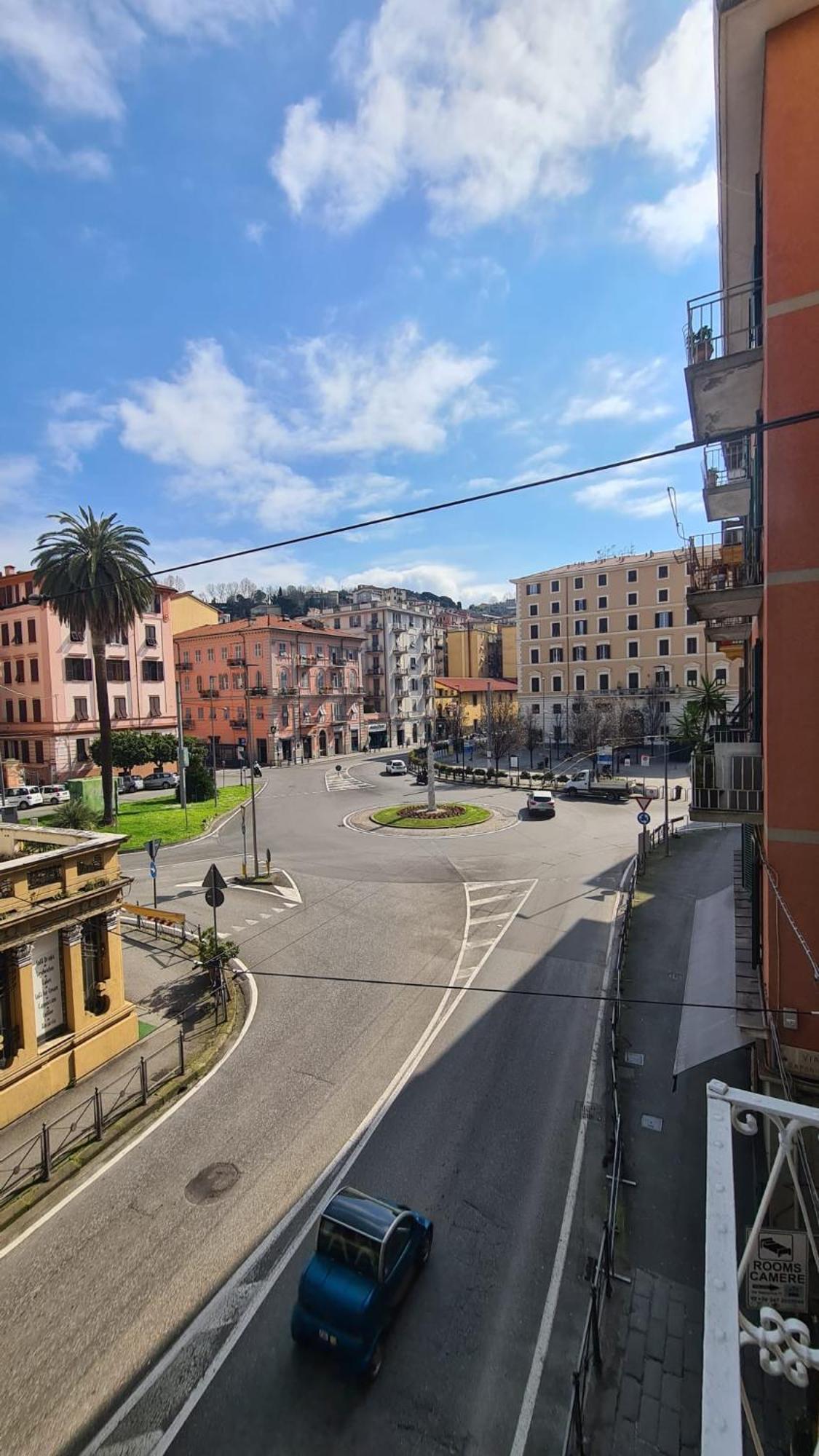 Amici Holidey Camera Stazione Hotell La Spezia Eksteriør bilde